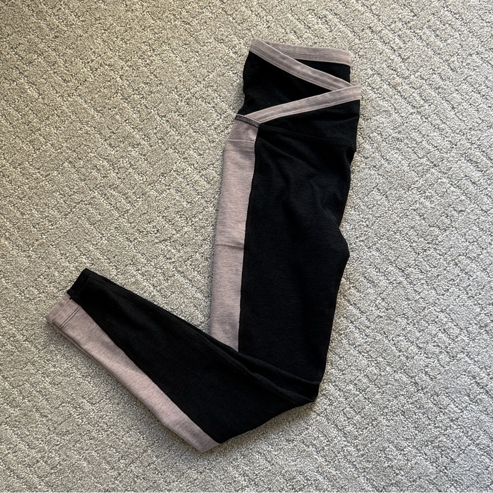 Beyond Yoga Black and Nude Leggings